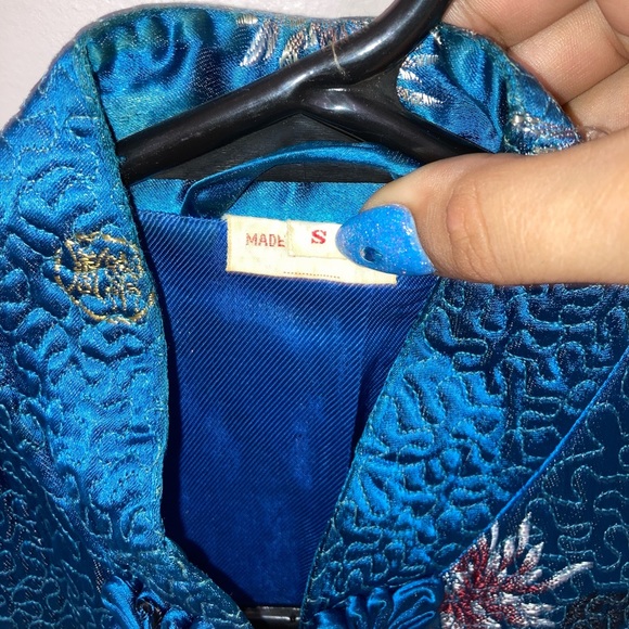 💙VINTAGE SILK ROBE 💙 - Picture 9 of 9